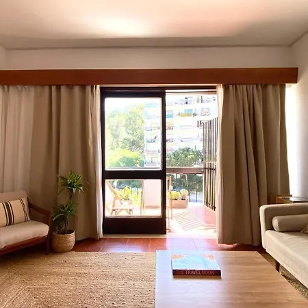 Lovely 1 Bedroom Apt In Estoril * Estoril