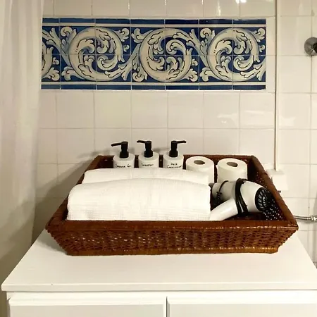 Lovely 1 Bedroom Apt In Estoril Apartamento *
