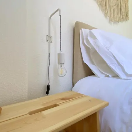 Lovely 1 Bedroom Apt In Estoril
